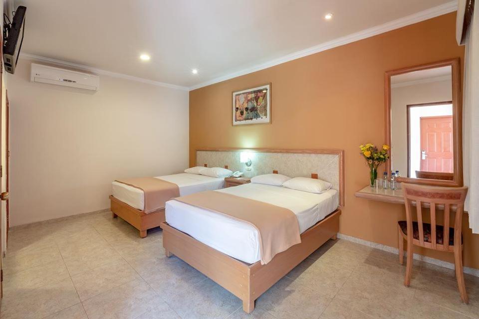 Tecnohotel Itzaes Мерида Экстерьер фото