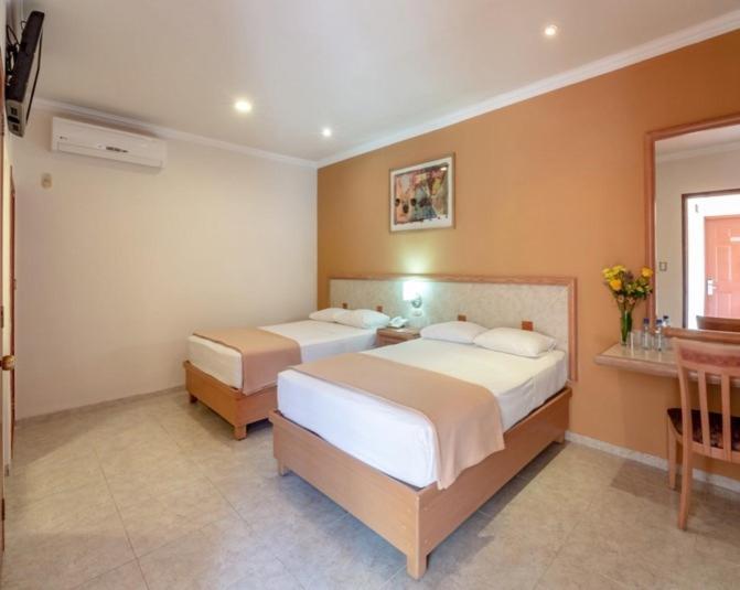 Tecnohotel Itzaes Мерида Экстерьер фото