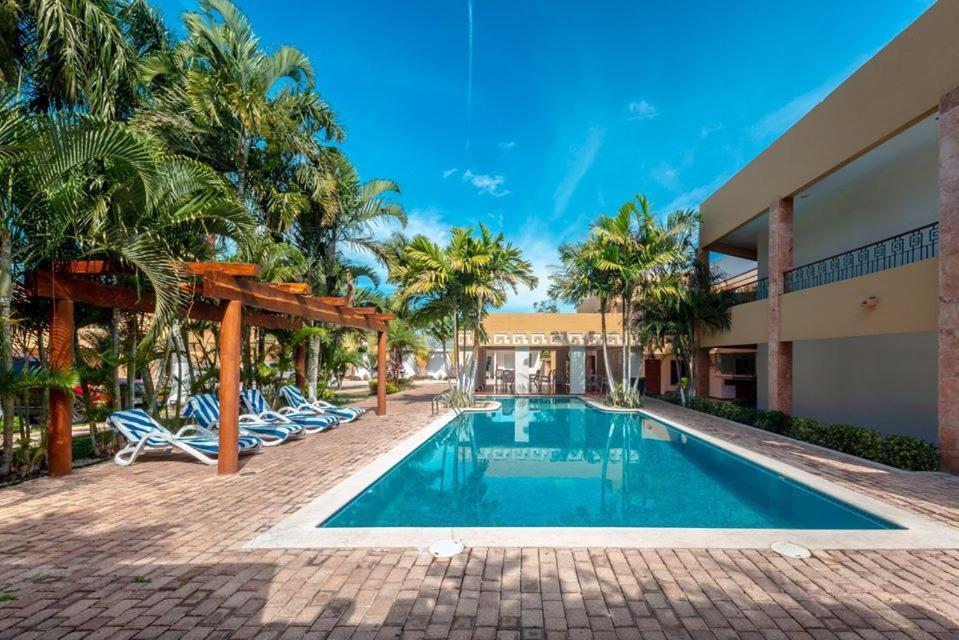 Tecnohotel Itzaes Мерида Экстерьер фото